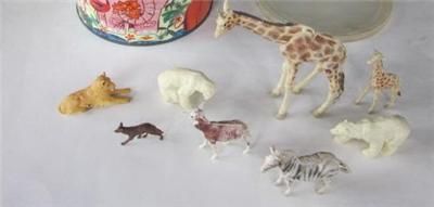 Britains England Zoo Animals hard plastic movable neck Giraffe Okapi 