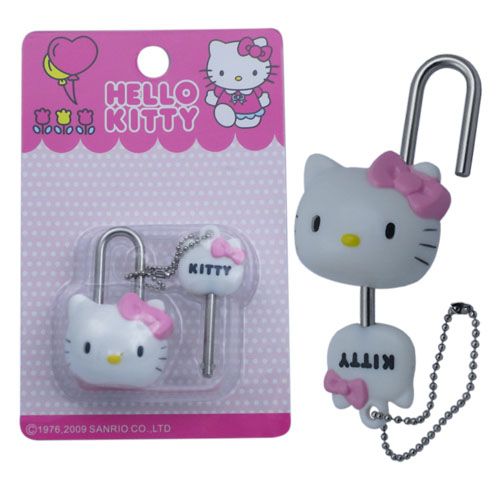 Cute Hello Kitty Mini Figure Lock & Key New In Box  