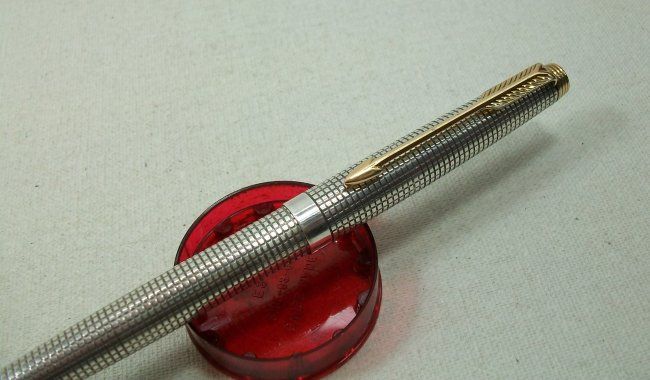 VINTAGE PARKER 75 STERLING CAP & BARREL BALL POINT PEN SILVER PLATED 