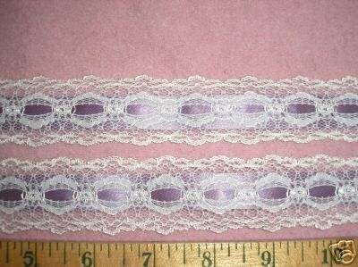 yds Mauve, White Lace Trim   1 3/8 Lion Poly Ribbon  