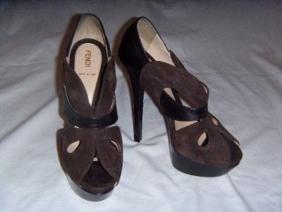 100% AUTH FENDI BUTTERFLY BROWN LEATHER SUEDE PEEP TOE PLATFORM SANDAL 