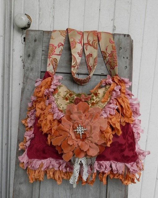 Vintage Velvets Gypsy Boho Handbag Hobo Purse Magnolia Flower w Jewel 