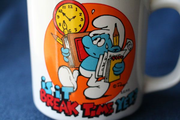 Vintage Peyo SMURFS Is It Break Time Yet Coffee Mug Cup  