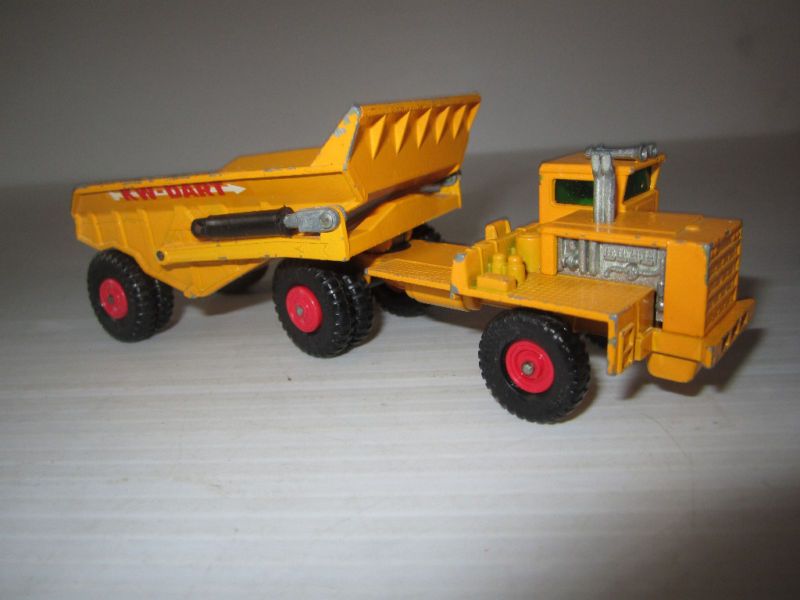 Matchbox King Size K2 KW Dart Articulated Dump Truck  