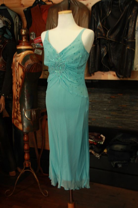 NWT BCBG MAX AZRIA BEAUTIFUL SKYBLUE SILK DRESS / SZ 2  