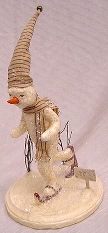 NEW CHRISTMAS WINTER SKATING THIN ICE SNOWMAN FIGURINE  