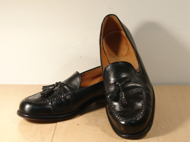 Carmina Albaladejo Black Tassel Loafer 4.5 M / 7 B  