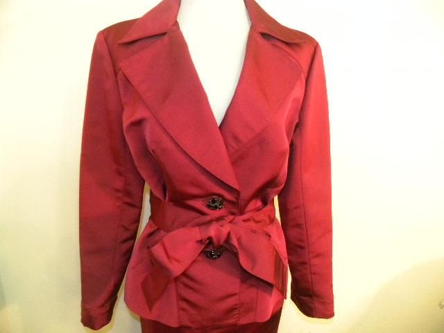 CAROLINA HERRERA wine silk skirt suit 8 BEAUTIFUL  