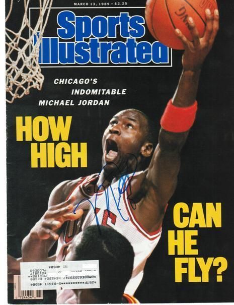   signed Sports Illustrated Cover 3/13/89 Chicago Bulls HOF legend