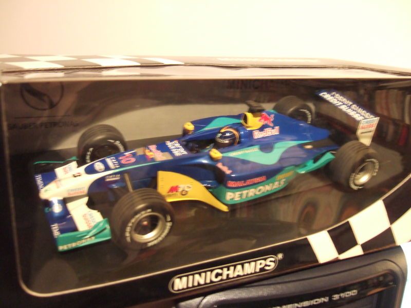 Minichamps Sauber Frentzen Showcar 2003 118 Scale  