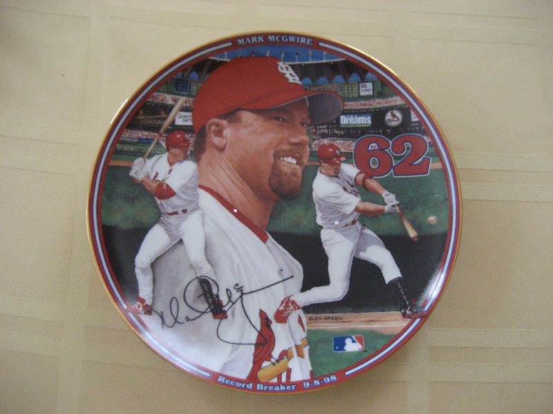 Mark McGwire Homerun Hero Collectors plate Oakland As  