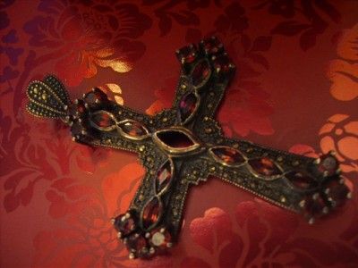 Vintage GOTHIC Style 925 Sterling SILVER Cross Pendant  