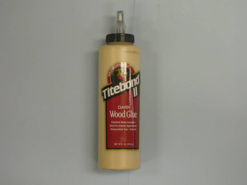 Titebond II Dark Wood Glue 16oz 037083037043  