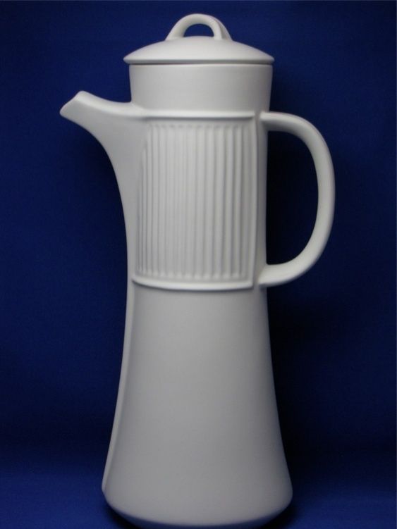 HOT BEVERAGE / COFFEE POT FLAMESTONE IVORY by DANSK NEW IN ORIGINAL 