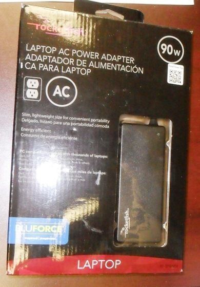 Lot of 10 Rocketfish 90W AC Power Adapter for Most Laptop PCs   Black 