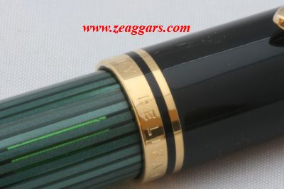 Pelikan Souveran M800 Black / Green Fountain Pen   New  