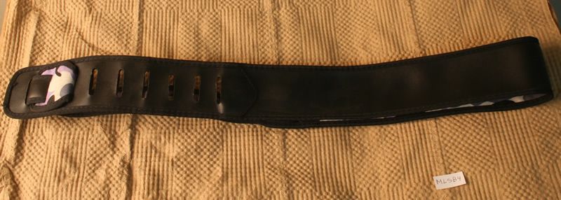 BRAND NEW ACOUSTIC/ELECTRIC CAMOUFLAGEGUITAR STRAP