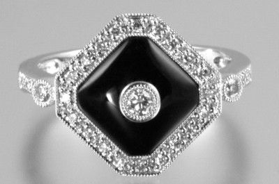   Gold ONYX & DIAMOND RING Fabulous Art Deco style Diamond & Onyx ring