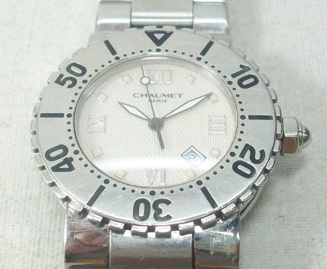 This Oris GMT model watch is as seen at the photos, for parts   for 