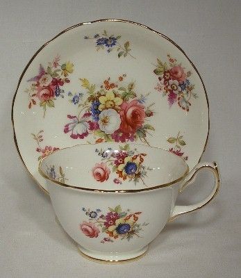 HAMMERSLEY china MINUET # 2991 Cup & Saucer Set  