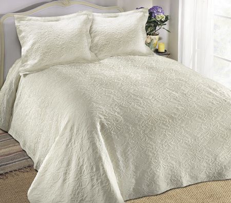 TROPICANA MATELASSE IVORY BEDSPREAD T,F,Q,K or SHAM  