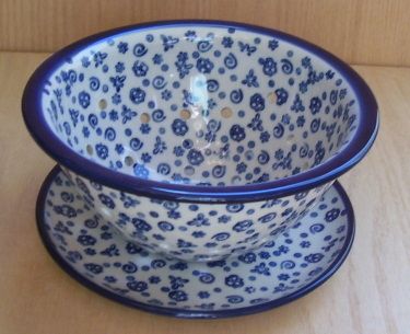 Polish Pottery CONFETTI Berry Colander Bowl Plate set  