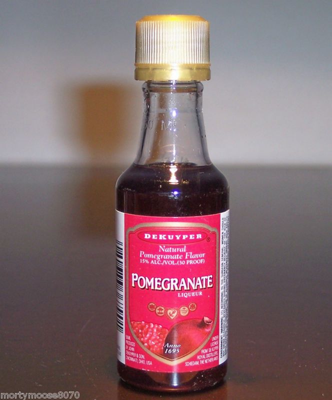 DEKUYPER POMEGRANATE SCHNAPPS LIQUEUR 50ML MINIIATURE COLLECTORS 