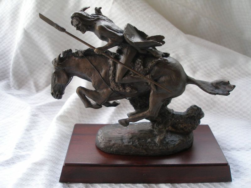 1988 Franklin Mint Horse Bronze Figurine THE CHEYENNE  