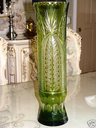 HAND CUT LEADED CRYSTAL VASE   MADE IN POLAND  