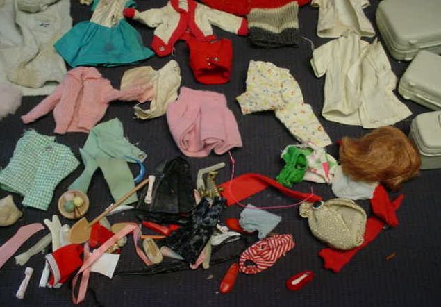 HUGE LOT 1960S BARBIE KEN FRIENDS CLOTHES ACCESSORIES  