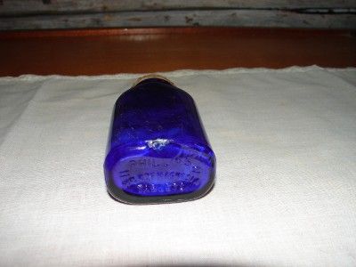 Vtg Blue Glass Phillips Milk Of Magnesia Tablets Bottle  