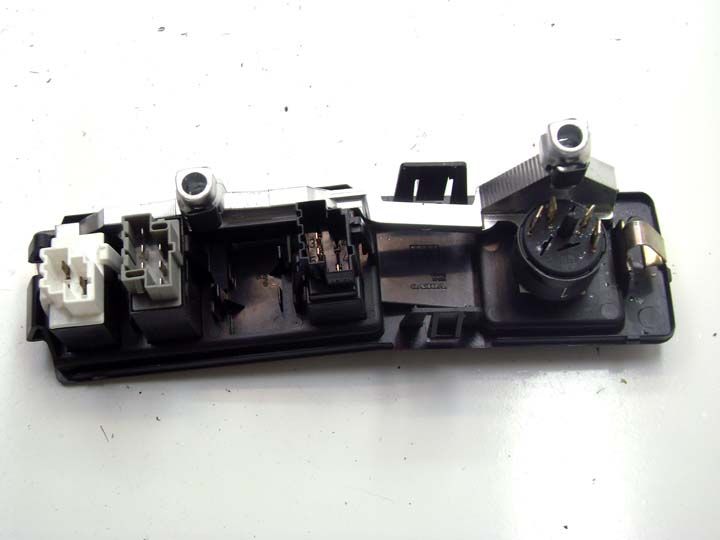 90   92 VOLVO 740 WAGON DIMMER LIGHT BEZEL SWITCH OEM  