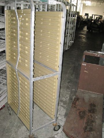 LOAD KING 1/2 SIZE BAKERY RACK TRAY CART   PRICE REDUCED 30% SEND 