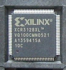 XILINX XCR3128XL CPLD CoolRunner XPLA3 Family 3K Gates  