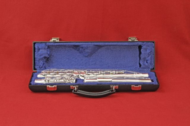 Kohlert Silver Plated Student Flute with case, Brand New A Stock 