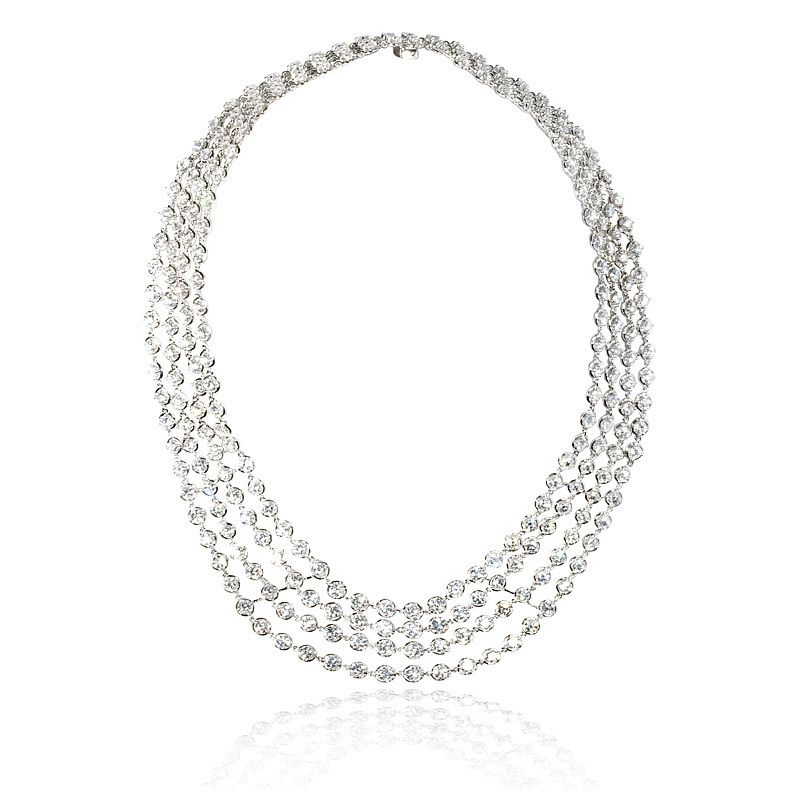 18K WHITE GOLD DIAMOND NECKLACE  