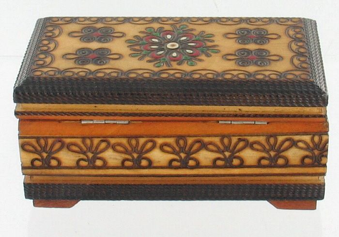   RUSSIAN BURNT WOOD PYROGRAPHY HP TRINKET VANITY RING JEWELRY BOX