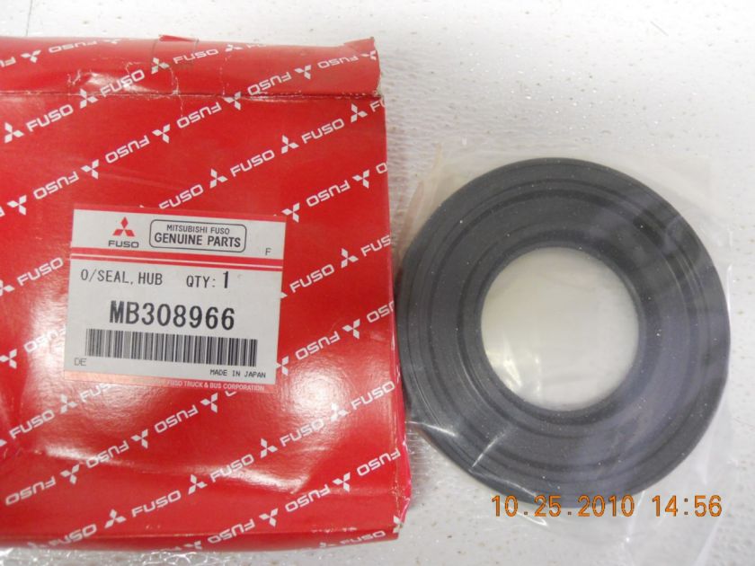 MITSUBISHI FUSO SEAL MB308966  