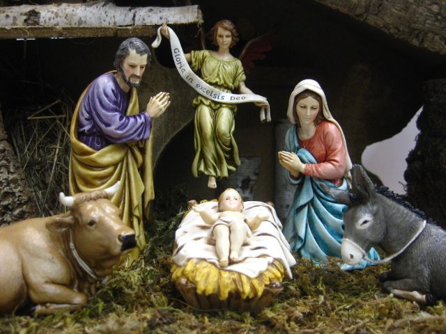 Nativity Set Creche Pesebre Manger Scene 4.5 Figures  