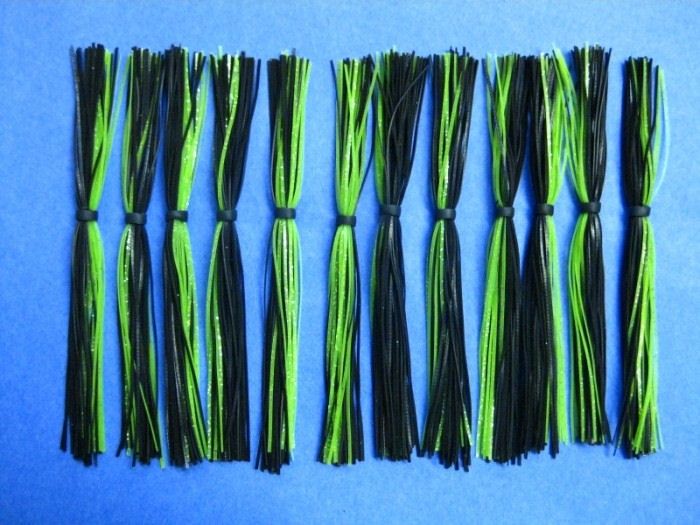 25 Silicone Skirt BL/Gr Ch spinner bait bass lure jig  