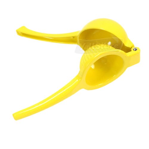 HAND SQUEEZE JUICER STRAINER PICK LEMON LIME OR ORANGE  