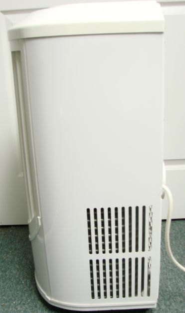 Sunbeam Portable Air Conditioner KY 25/Y 9000 BTU Mobile Floor Single 